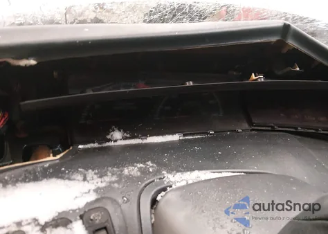 1992 Honda Prelude S z USA, uszkodzony, nr VIN JHMBA8248NC002278